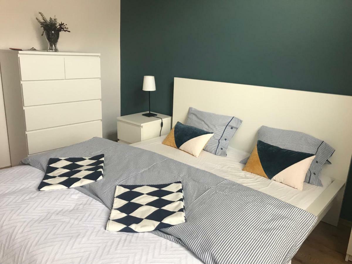 French Touch Apartment With Free Parking Budapest Exteriör bild