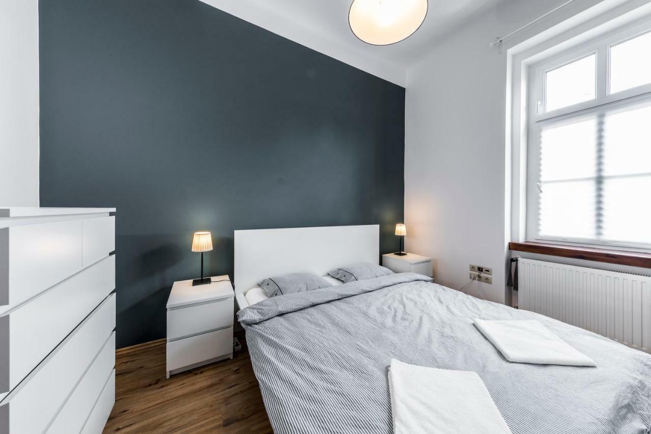 French Touch Apartment With Free Parking Budapest Exteriör bild