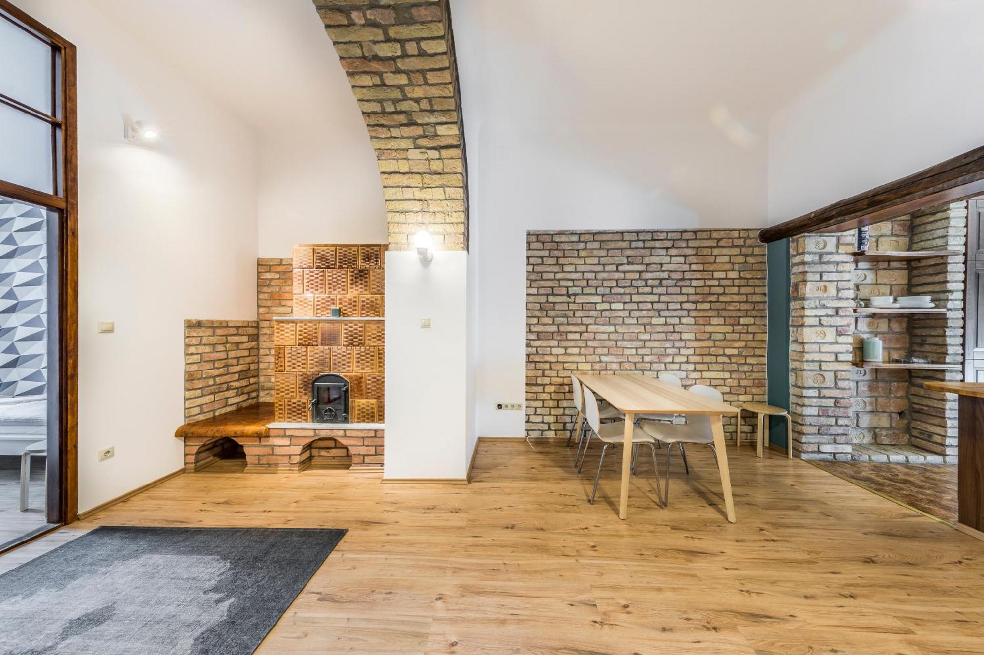 French Touch Apartment With Free Parking Budapest Exteriör bild