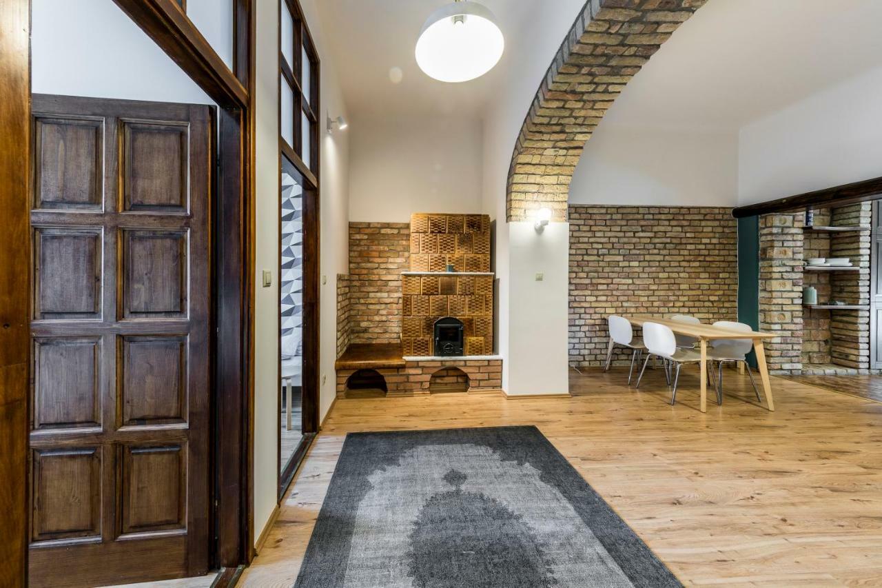 French Touch Apartment With Free Parking Budapest Exteriör bild